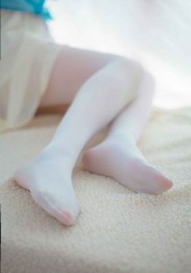 娇小枯瘦日本xxxx_蓝光完整视频观看