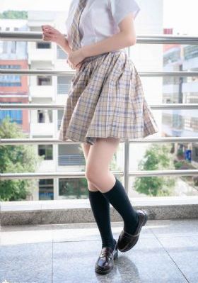 男人的天堂Av女优在线_720完整在线观看