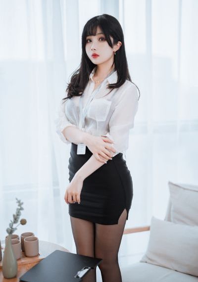 超级乱婬片国语对白免费视频_720电影完整版在线观看