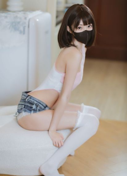 性爱小说视频免费看电影_1080P免费观看超清