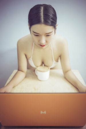 国产又粗又黄又长又爽动漫_DVD超清免费观看