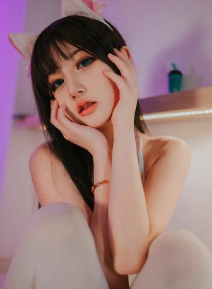 91精品国产爱久久丝袜脚_高清完整在线观看