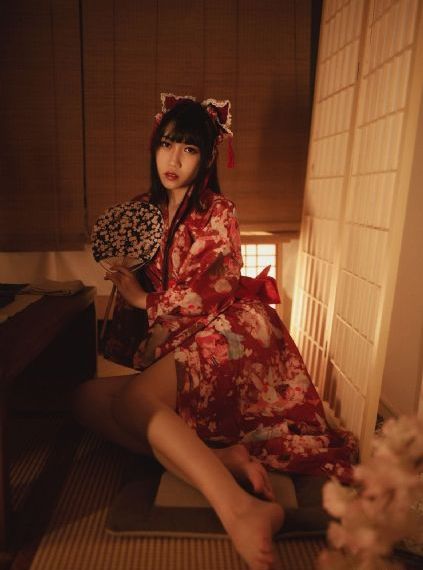 欧美日韩人成综合在线免费看_HD在线播放