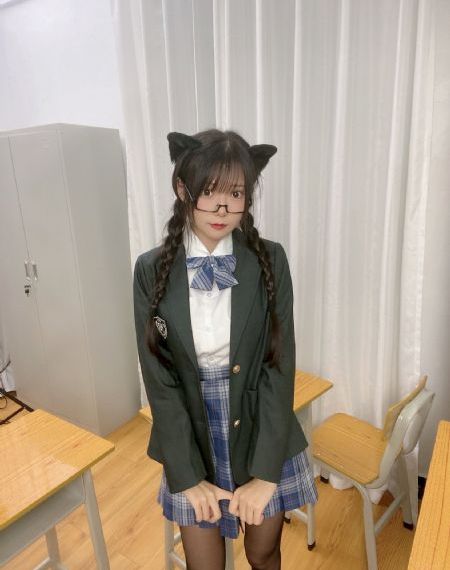 成人无码免费一区二区三区_青苹果乐园免费高清观看
