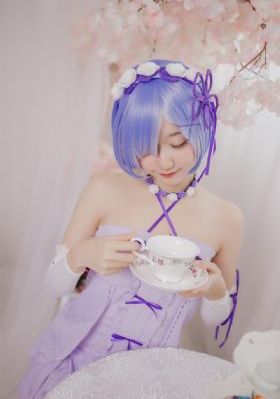 日本丰滿岳乱妇在线观看_超清高清视频观看