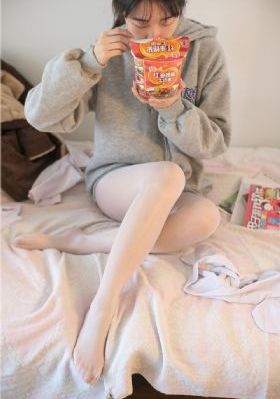 美女尿口18以下禁止观看免费_HD电影免费在线